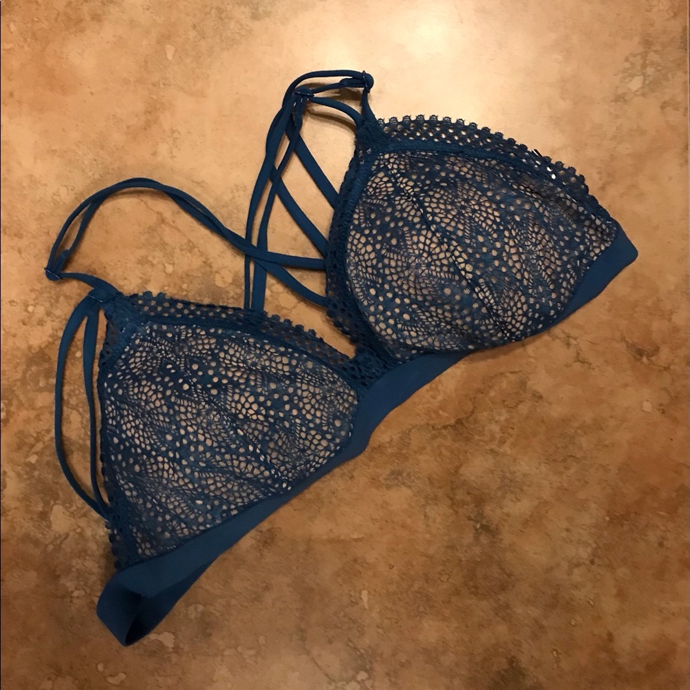 Victoria’s Secret Large L Bralette New NWT Blue